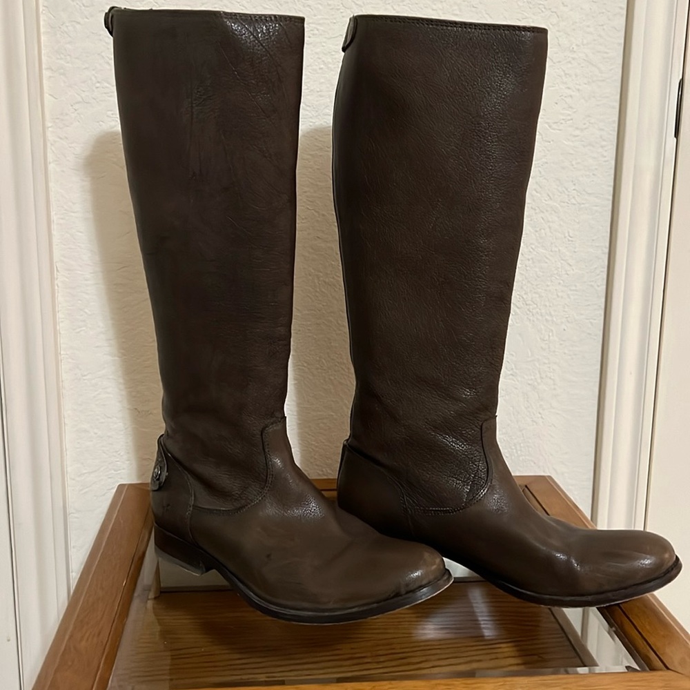 Frye Melissa Button Back Zip Boots Size 10